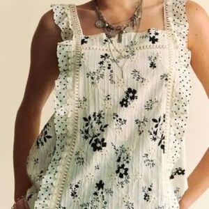 NWT DAVI & DANI Black & White Eyelet Embroidered Square Neck Ruffle Floral Tank